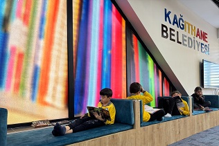 EMNİYETEVLERİ’NDE MİNİKLERE KİTAP DOLU DÜNYA